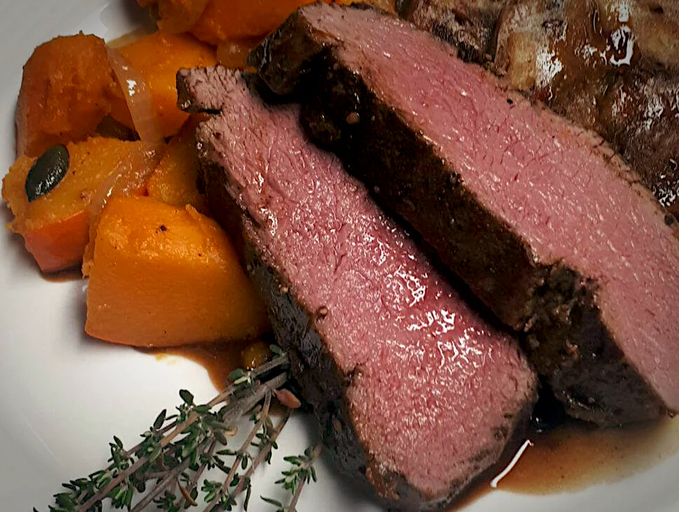 Wildbraten an Kürbisgemüse